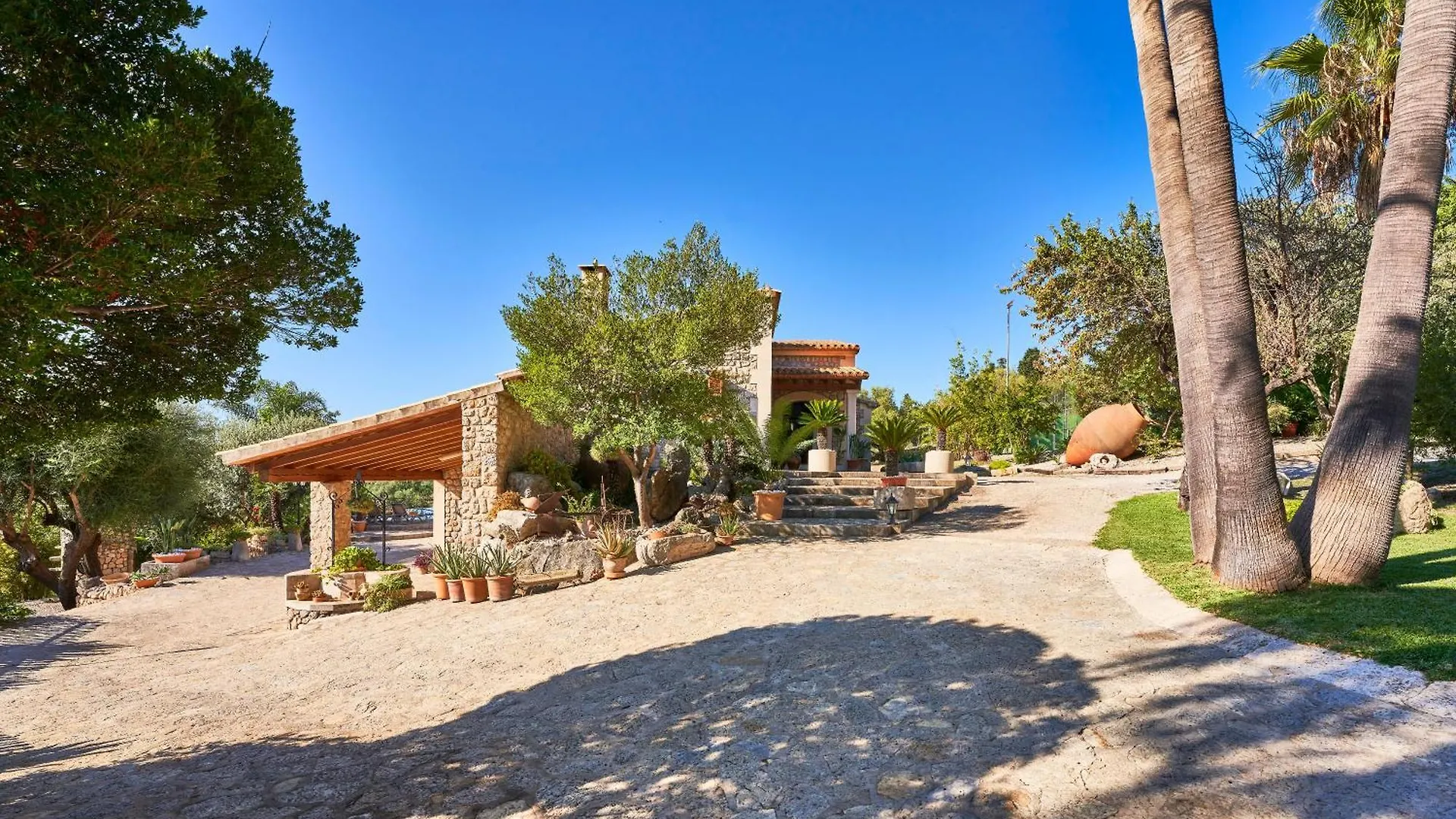 Quiet Villa In Buger With Amazing Pool, Paddle Court And Nice Garden 0*,  Spanien