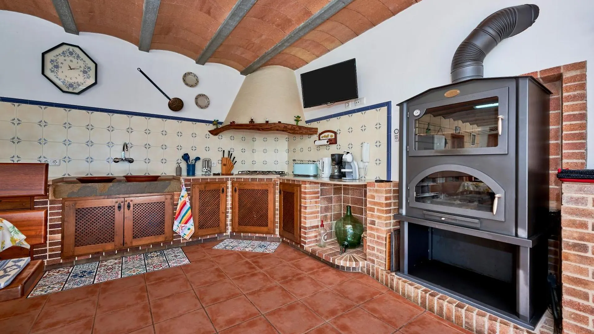 Quiet Villa In Buger With Amazing Pool, Paddle Court And Nice Garden