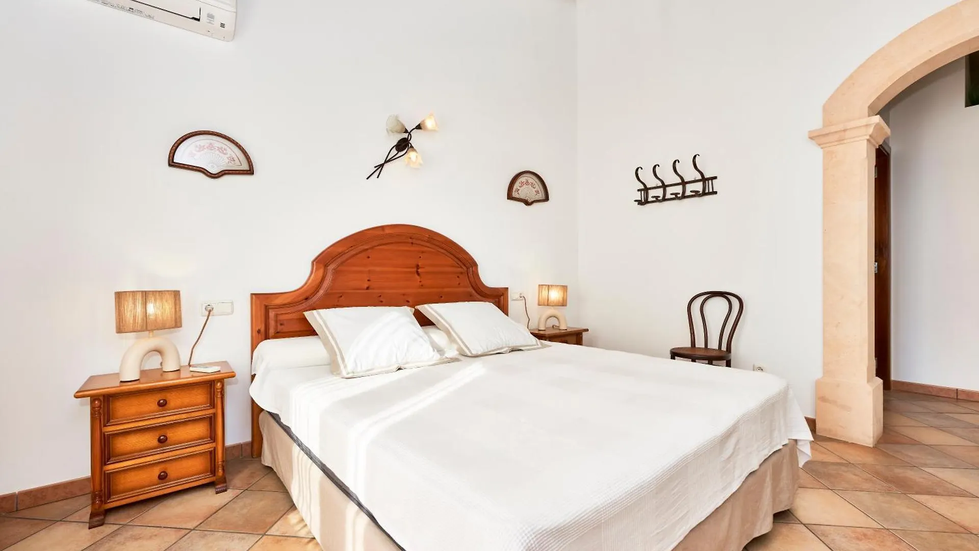Quiet Villa In Buger With Amazing Pool, Paddle Court And Nice Garden 0*,